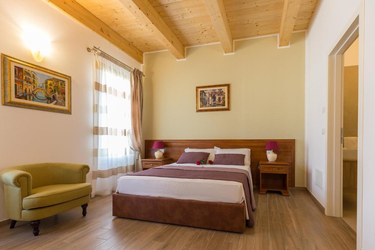 Villa Cavour Comacchio Exterior foto